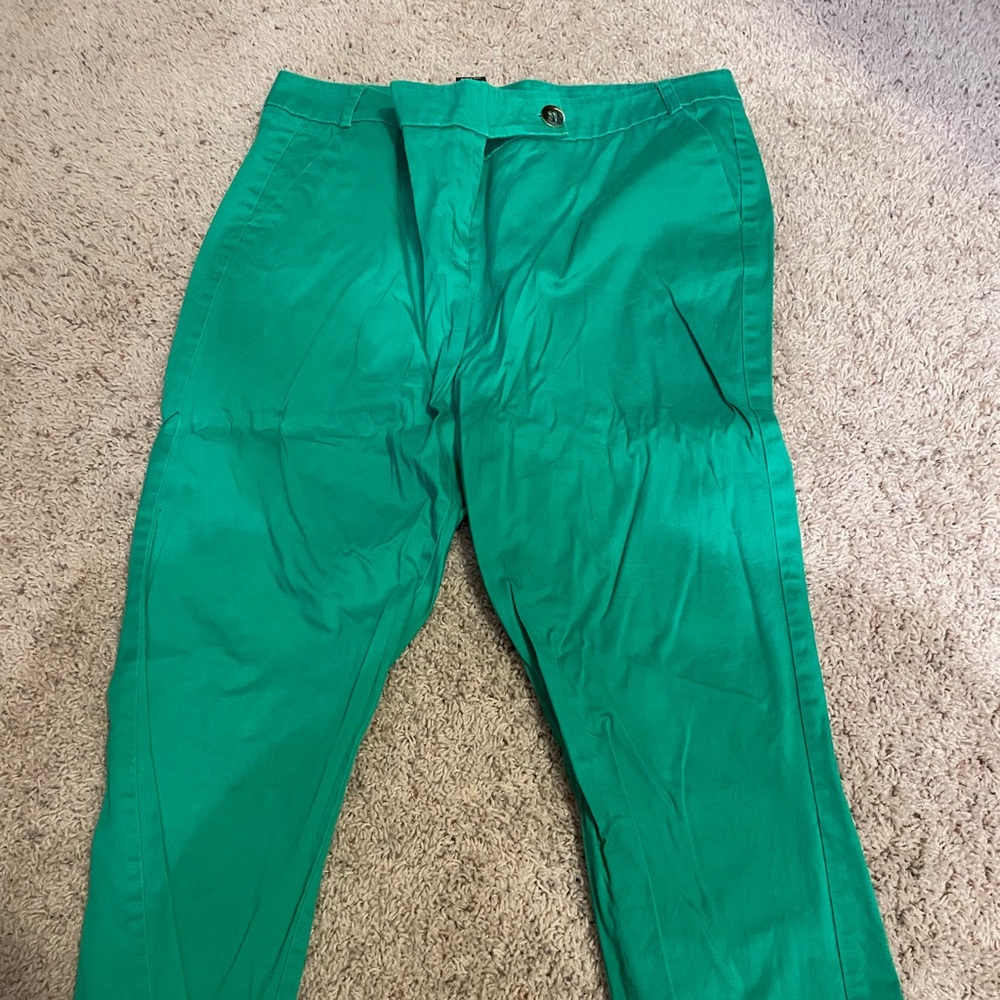 Women’s Attyre cotton capris